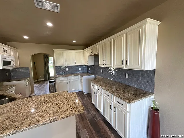 12010 Del Rio — Photo 11