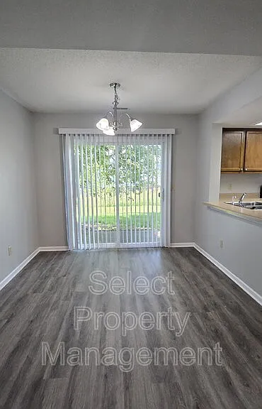 5424 Evard Rd — Photo 4