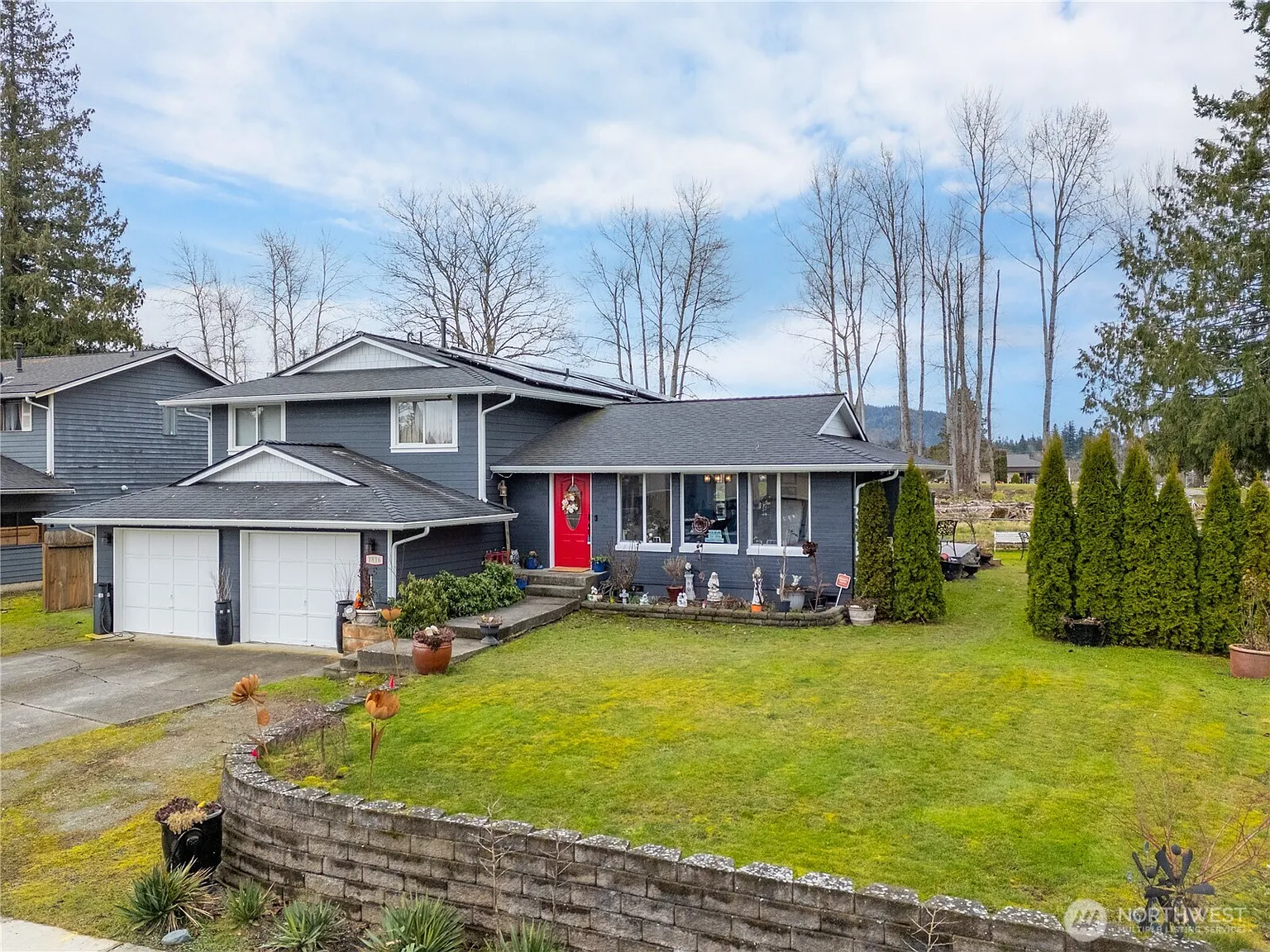 1816 Sandalwood Court photo 1