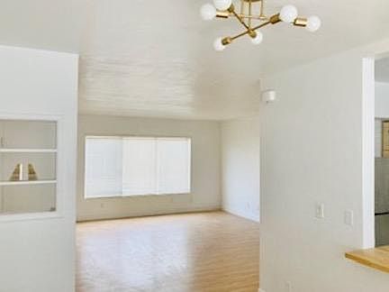 5th image of 81XX Hawthorne Ave #4