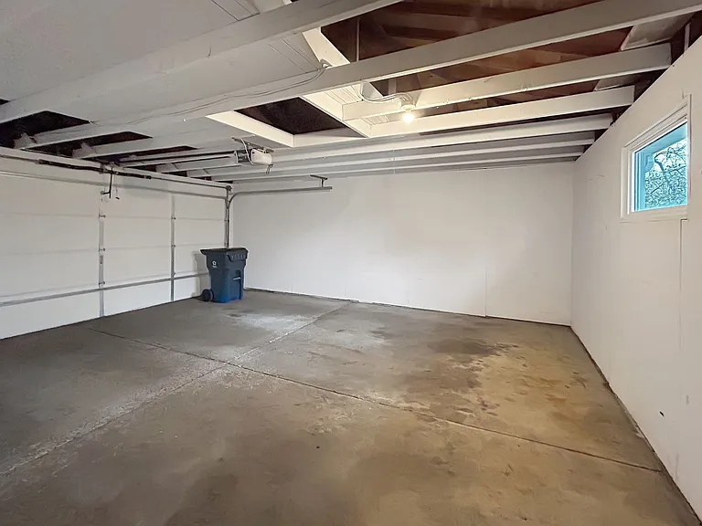 6304 Vernon Ave — Photo 15