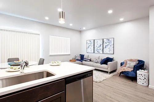 Prairie Pointe Apartments and Townhomes Photo 1