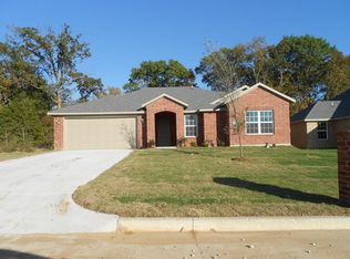 2722 Thomas Way, Durant, OK 74701