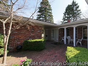3rd image of 612 E Burkwood Ct