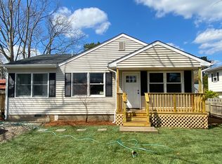 478 Mantoloking Rd, Brick, NJ 08723