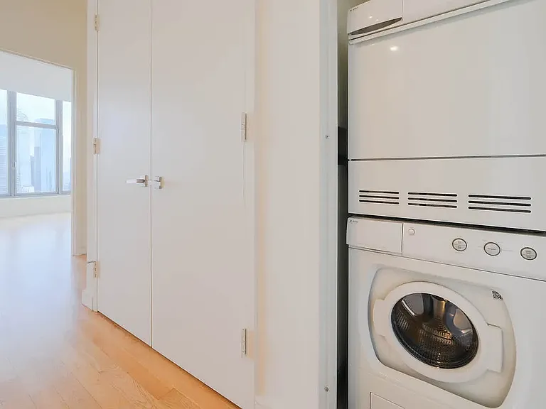 105 W 29th St #45E — Photo 58