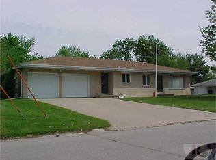 204 Boulevard Rd, Keokuk, IA 52632