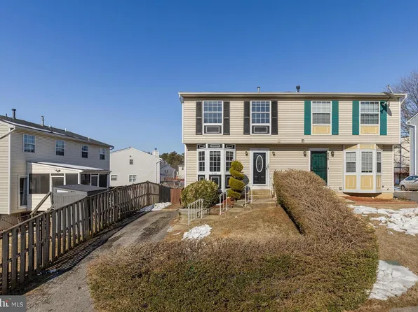 970 Central Hills Ln, Landover, MD 20785