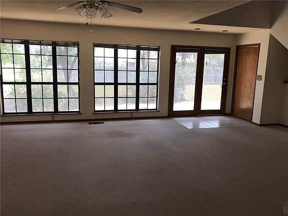2nd image of 2912 Benson Dr