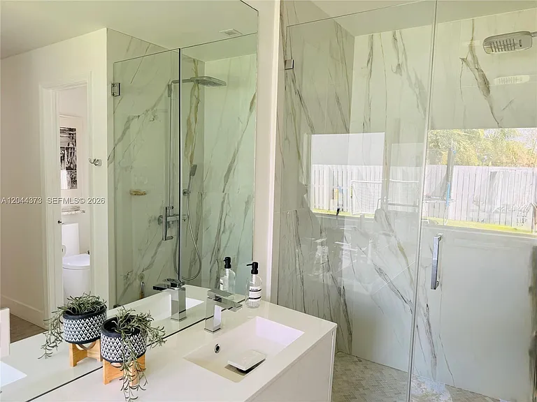 646 Stanton Dr — Photo 19
