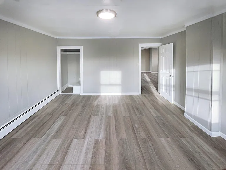 7213 N Point Rd #3 — Photo 21