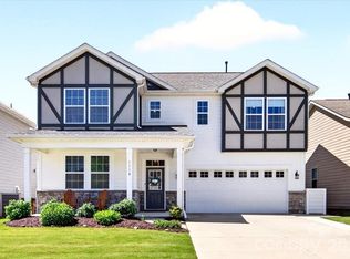 1114 Laggan Ln, Indian Trail, NC 28079