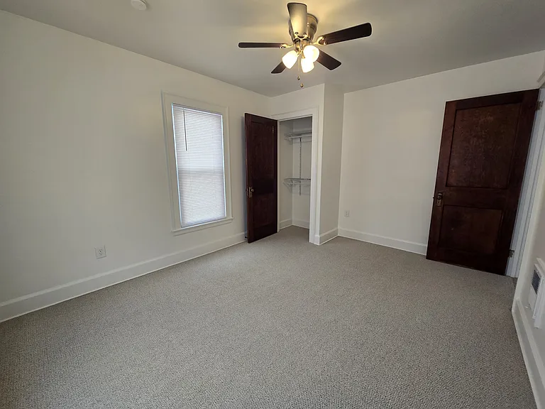 819 Sheridan St — Photo 6