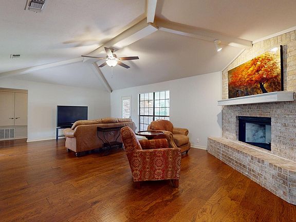 4th image of 112 Tomahawk Cir