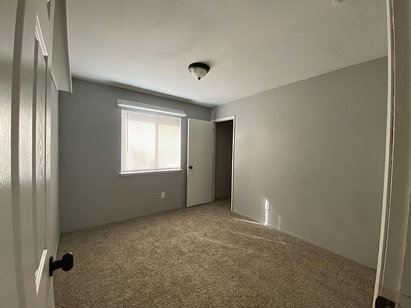 4th image of 1659 Valmor Ct