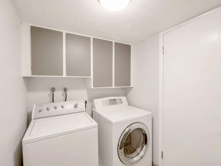 8754 S 620 E — Photo 5