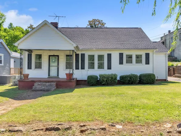 10 Eastlan Dr, Greenville, SC 29607