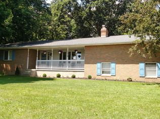 2910 Mount View Dr SW, Lancaster, OH 43130