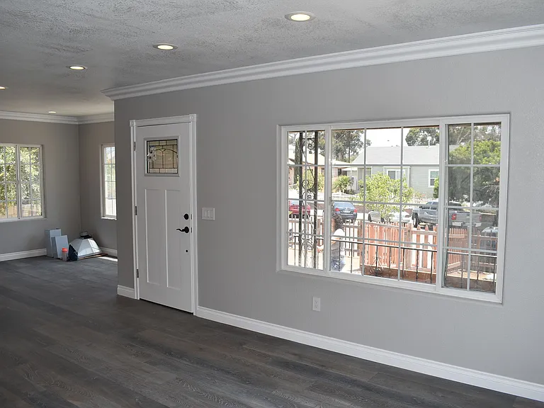 3128 Marlborough Ave — Photo 6