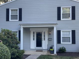 1716 Waldorf Ct, Crofton, MD 21114