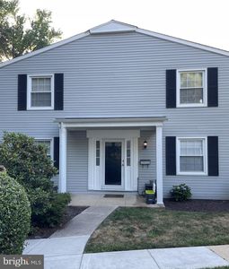 1716 Waldorf Ct, Crofton, MD, 21114