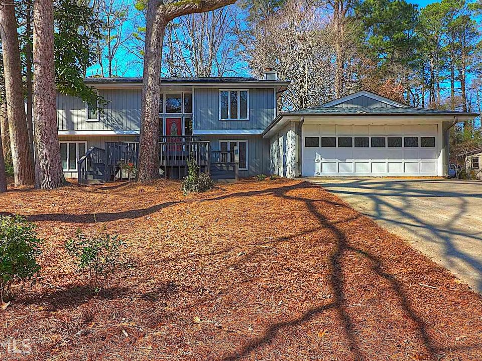 1st image of 4588 Westhampton Dr