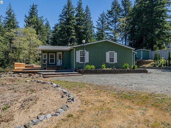 93361 Rainmaker Ln, Coos Bay, OR 97420