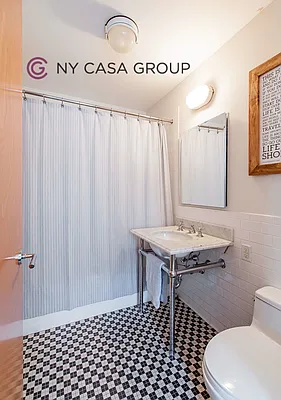 Rented by NY Casa Group | media 20