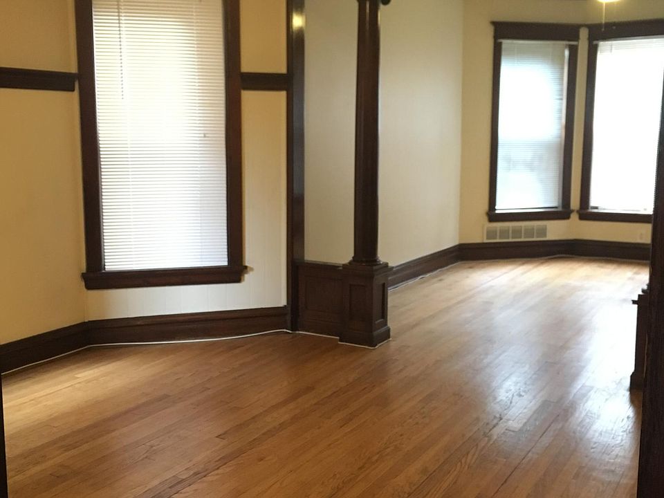1st image of 2637 N Ashland Ave Unit 1