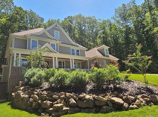 3744 May Apple Ln, Signal Mountain, TN 37377