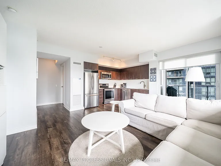 2220 Lake Shore Blvd W #909 — Photo 9