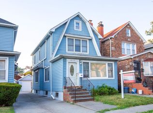 15115 33rd Rd, Flushing, NY 11354