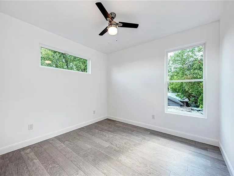 6111 Begonia Cir #1 — Photo 19