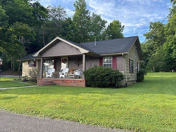 2nd image of 1436 White Oak Rd NW