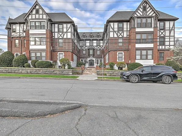701 Locust St #17, Johnson City, TN 37604