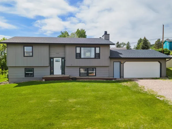 7809 Sunflower St, Black Hawk, SD 57718