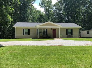 1128 Brewers Bridge Rd, Elberton, GA 30635