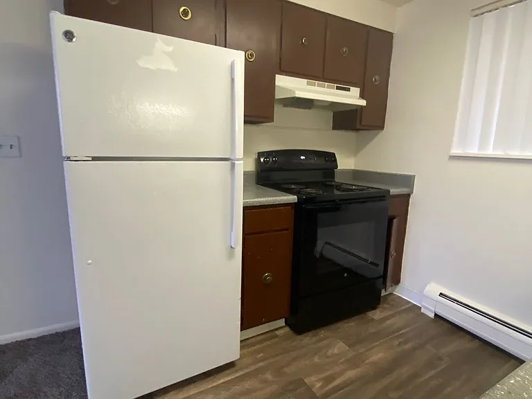 Garden Center Apt. 62, 64 & 70 — Photo 69