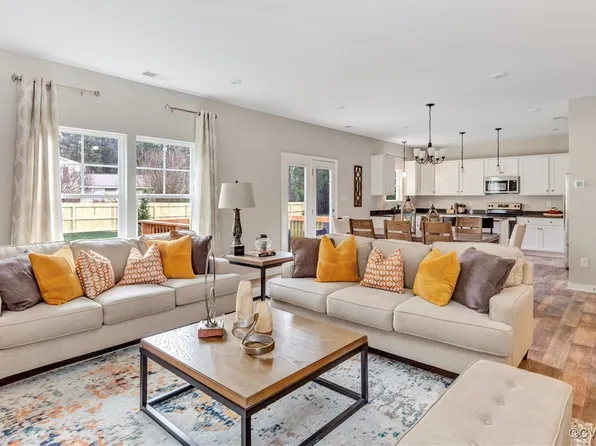 3805 Kinalin Ln, Richmond, VA 23234