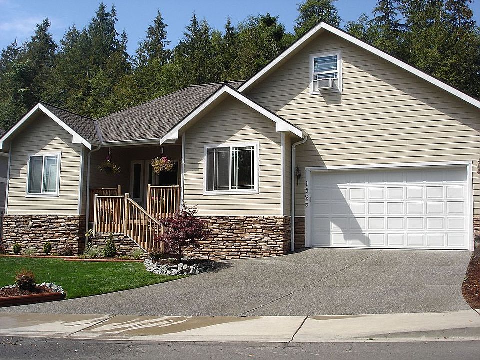 2nd image of 1525 Brentwood Ln