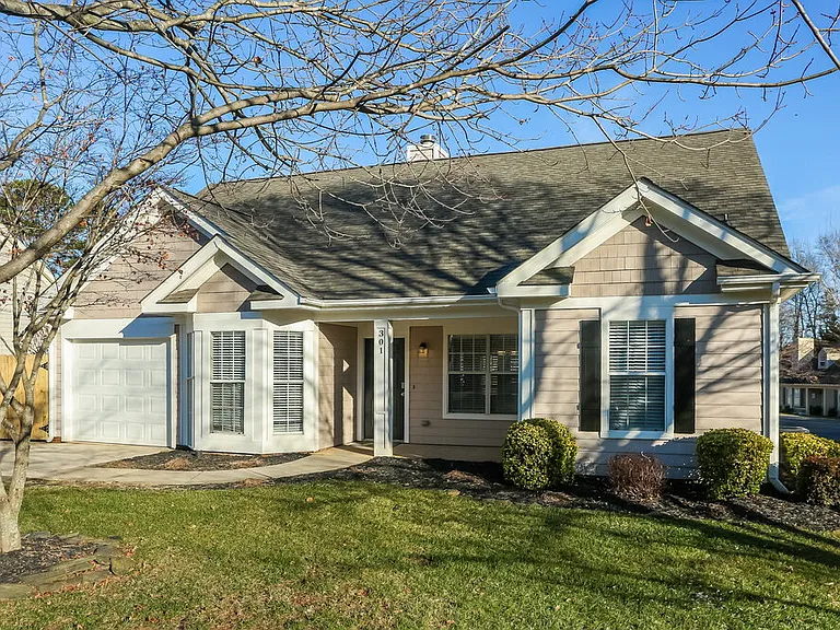 301 Cedarcroft Dr — Photo 3