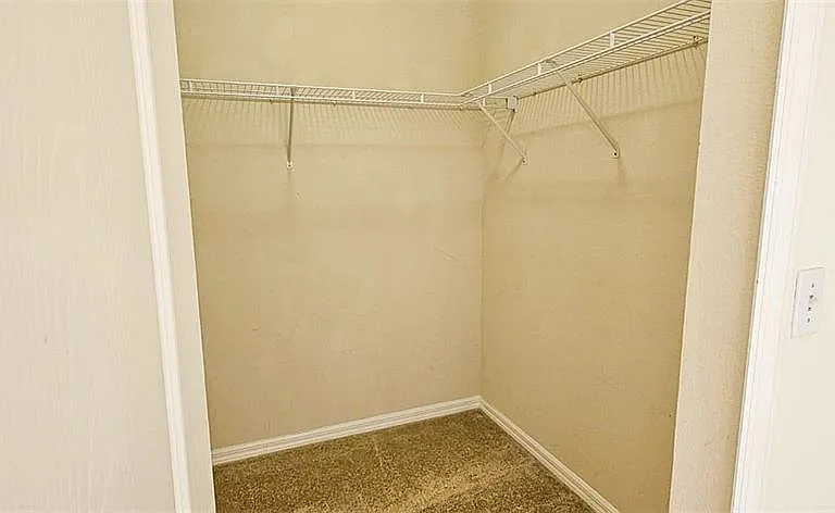 200 Southern Pecan Cir #203 — Photo 17