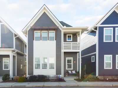 1026 Treaty Oaks Dr, Nashville, TN, 37209