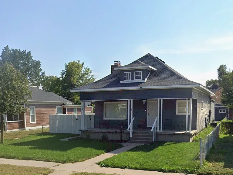 525 Chestnut St — Photo 3