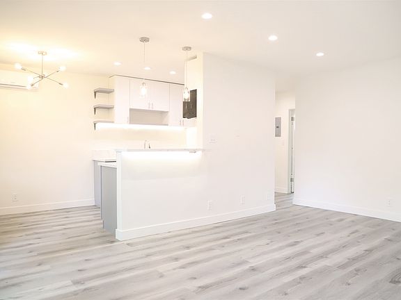 3rd image of 11620 Nebraska Ave #1B