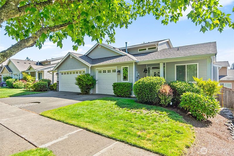 4th image of 420 Bungalow Drive NW