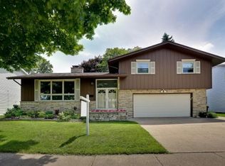 1213 W Grant St, Appleton, WI 54914