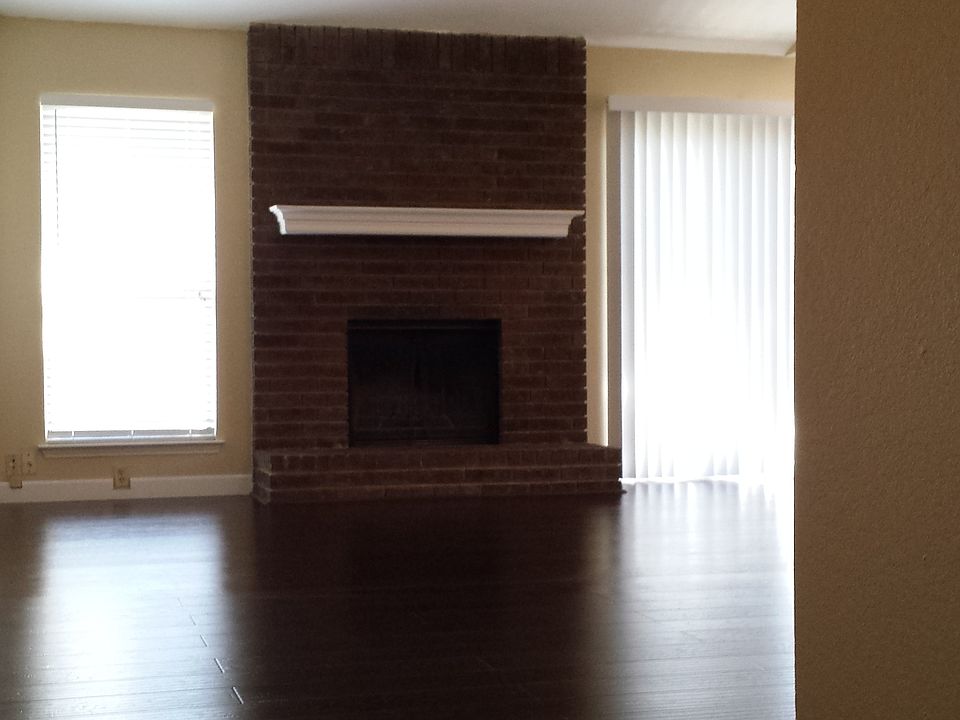 2nd image of 7416 Little Rock Ln