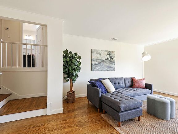 3rd image of 1751 Louvaine Dr