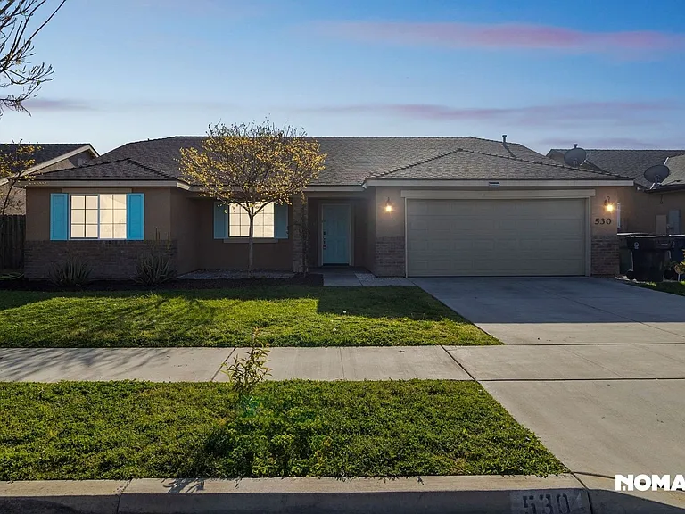530 Hall St — Photo 31